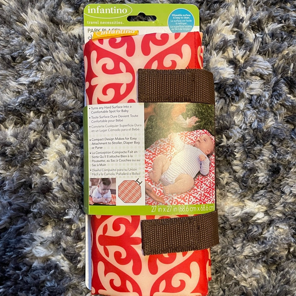 Infantino Red and White Baby Mat